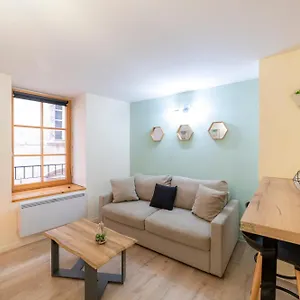  Appartement T2 Au Cœur Du Centre Historique De #3 France